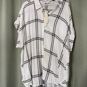 Jane and Delancey Black and White Plaid Button-Down Shirt